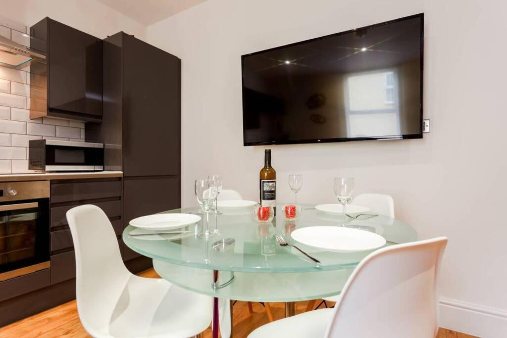 Stylish 2 Bed 2 Bath *Close To Beach And Centre With Parking* Bournemouth Dış mekan fotoğraf